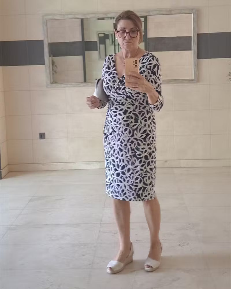 <p>CUSTOMERS LOVE ANNA BOUTIQUE</p>