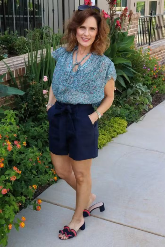 <p>CUSTOMERS LOVE ANNA BOUTIQUE</p>