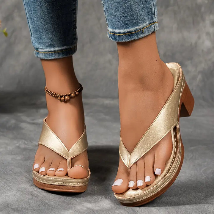 Maiken | Orthopedic Slippers with Heel