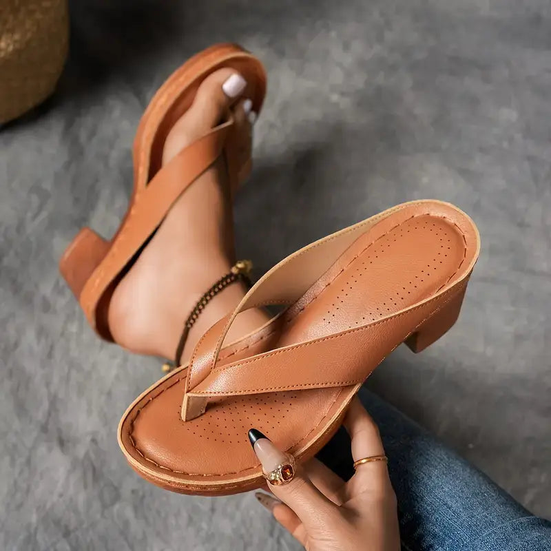 Maiken | Orthopedic Slippers with Heel