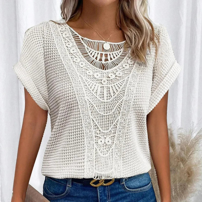 Melina | Elegant top with flowing cut