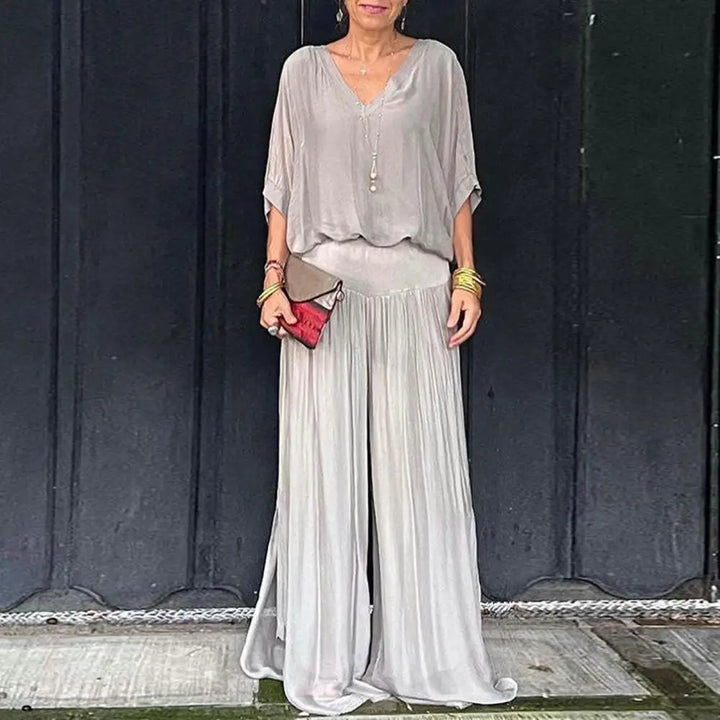 Dafina | V-Top & Wide-Leg Pants Set