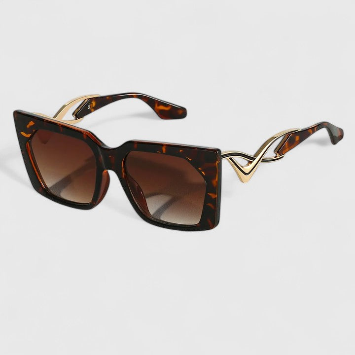 Olivia | Women's Oversized Square Sunglasses with Gradient Lenses