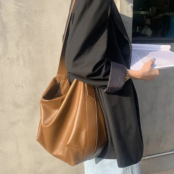 Kassandra | Buckle Detail Bag