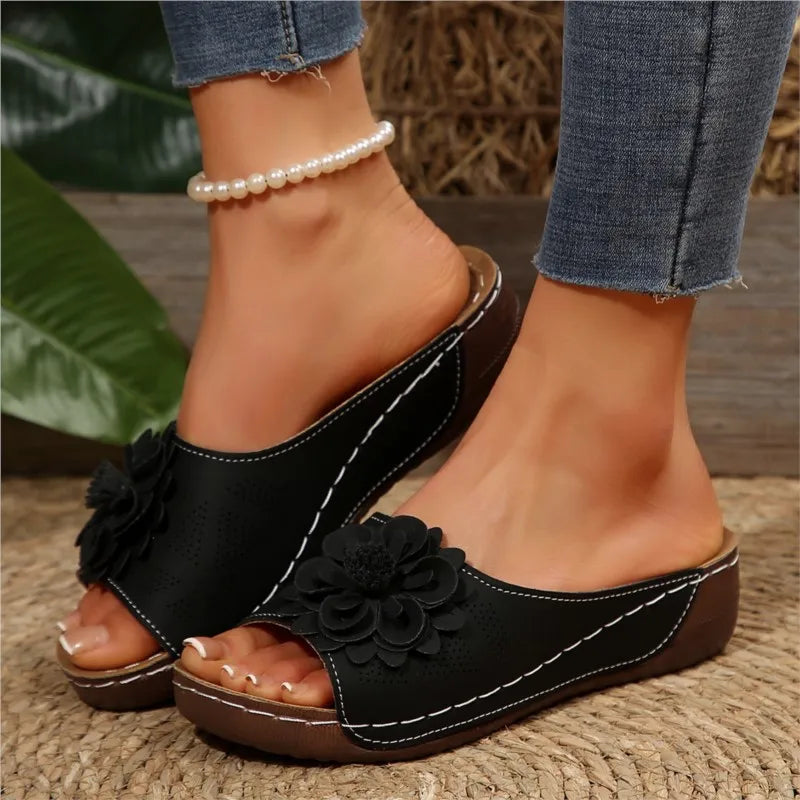 Esmeralda | Casual Wedge Sandals