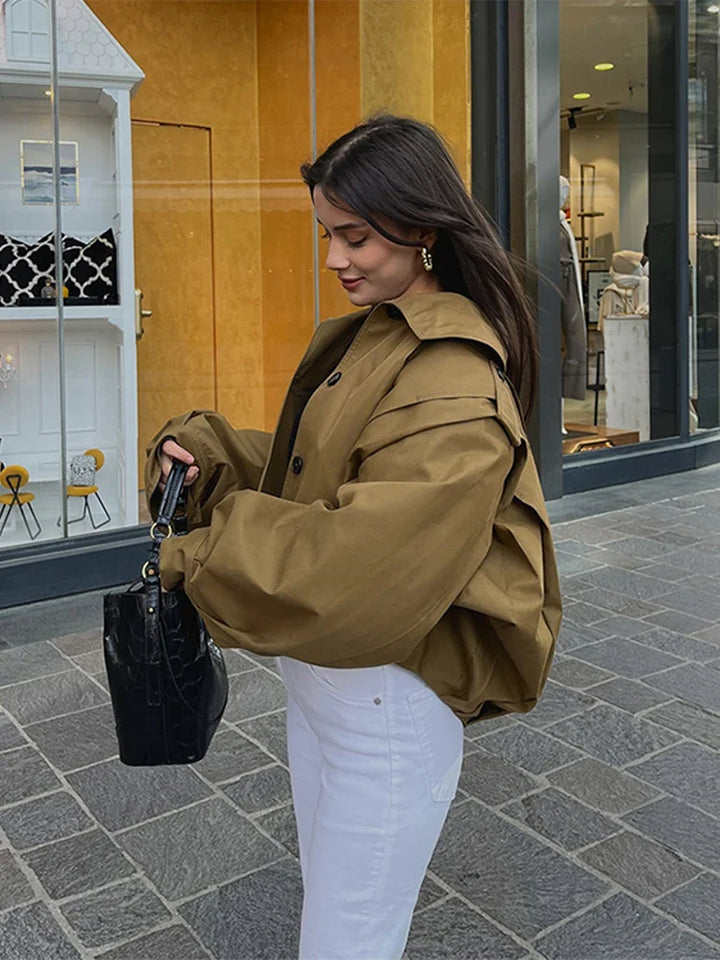 Diva | Cropped Trench Coat