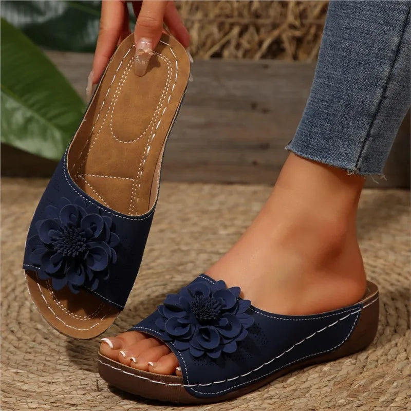 Esmeralda | Casual Wedge Sandals