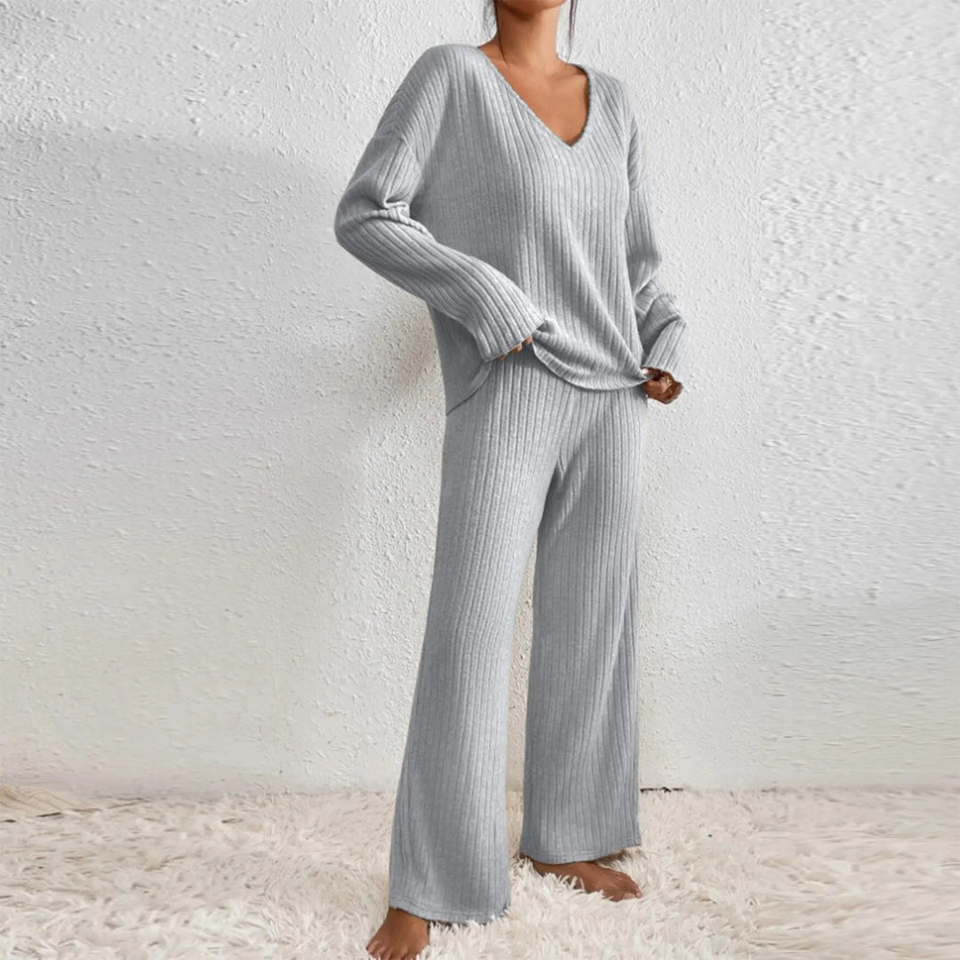 Elli | Elegant Knitted Two-Piece Women's Set