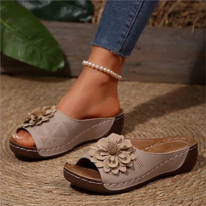 Esmeralda | Casual Wedge Sandals