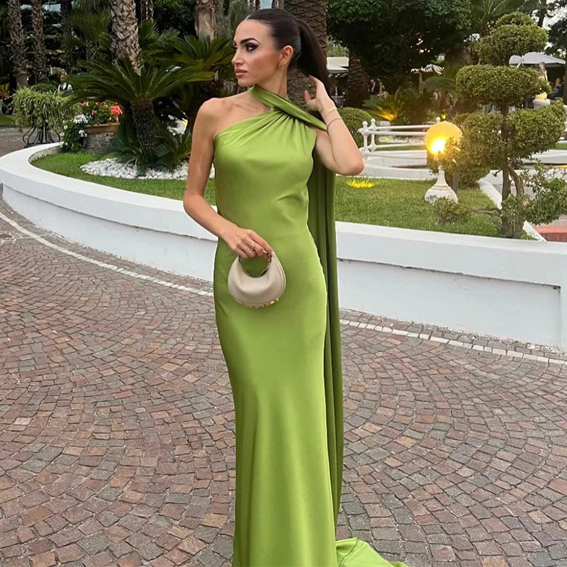 Diona | One-Shoulder Formal Dress