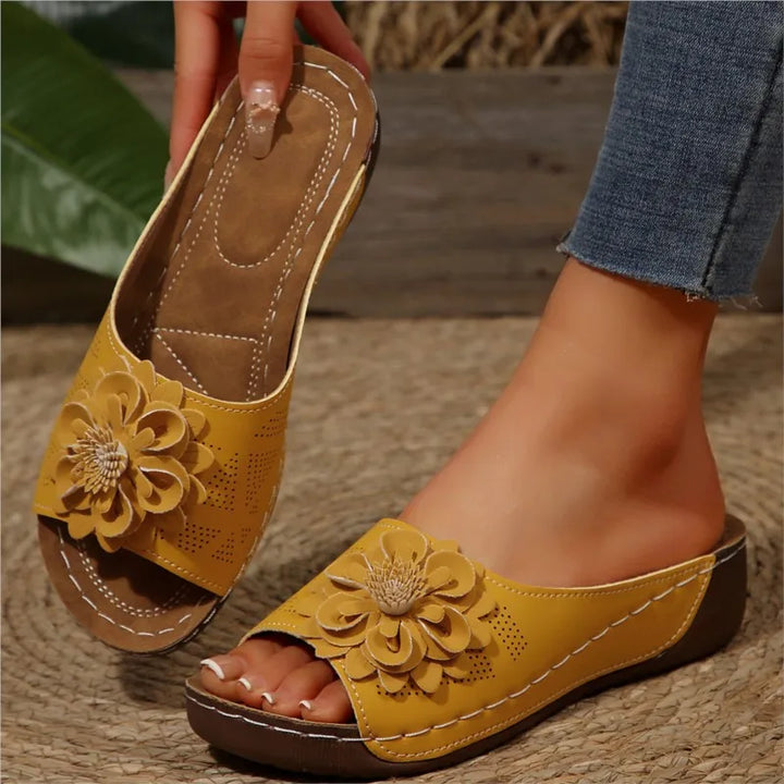 Esmeralda | Casual Wedge Sandals