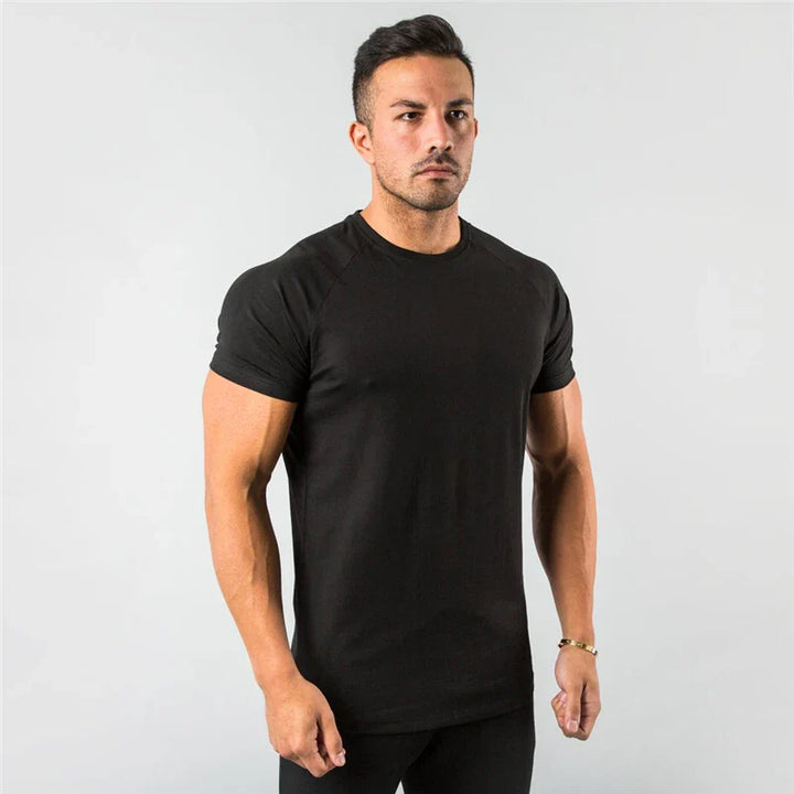 Kenji | Fitted T-shirt