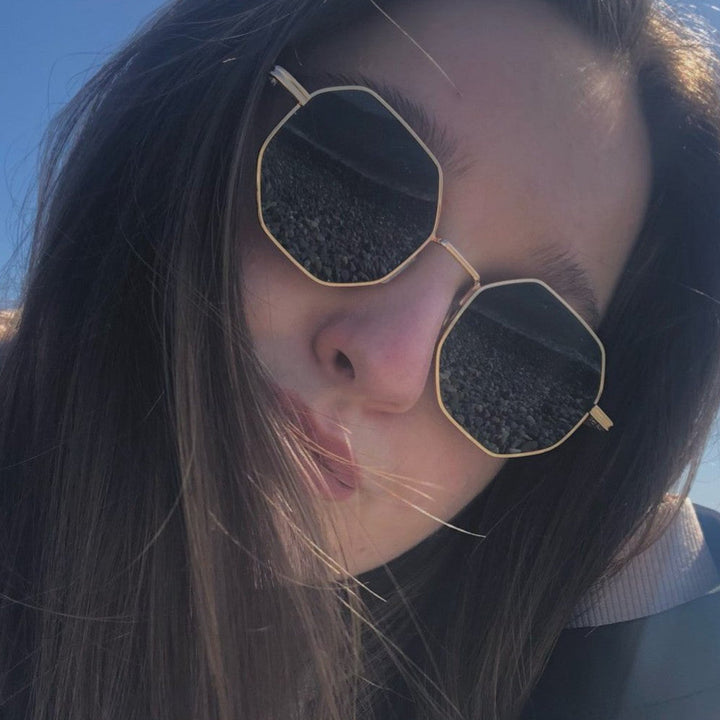 Elise | Women's Vintage Metal Sunglasses with Tinted Lenses