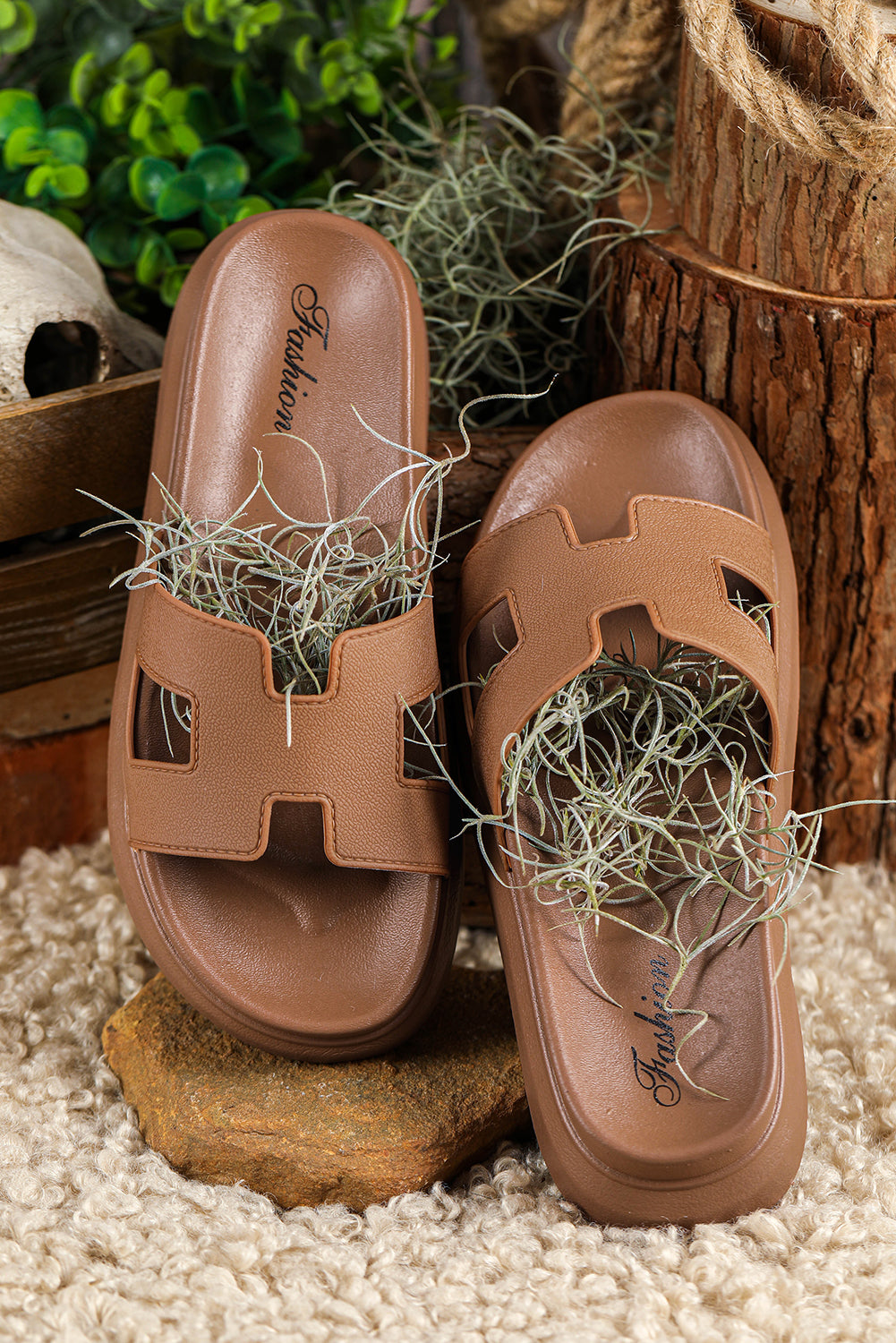 Hilda | Slippers